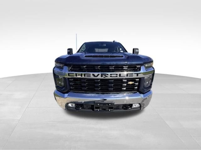 Used 2022 Chevrolet Silverado 2500 LT w/ Convenience Package image 3