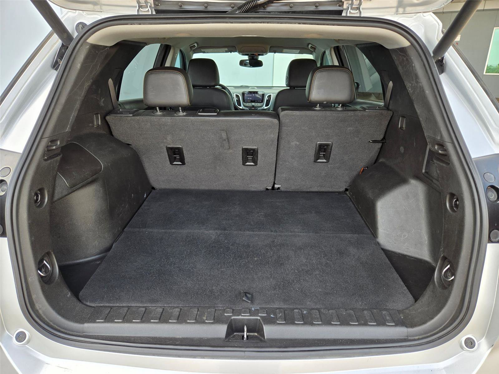 Used 2021 Chevrolet Equinox Premier w/ Redline Edition FWD image 29