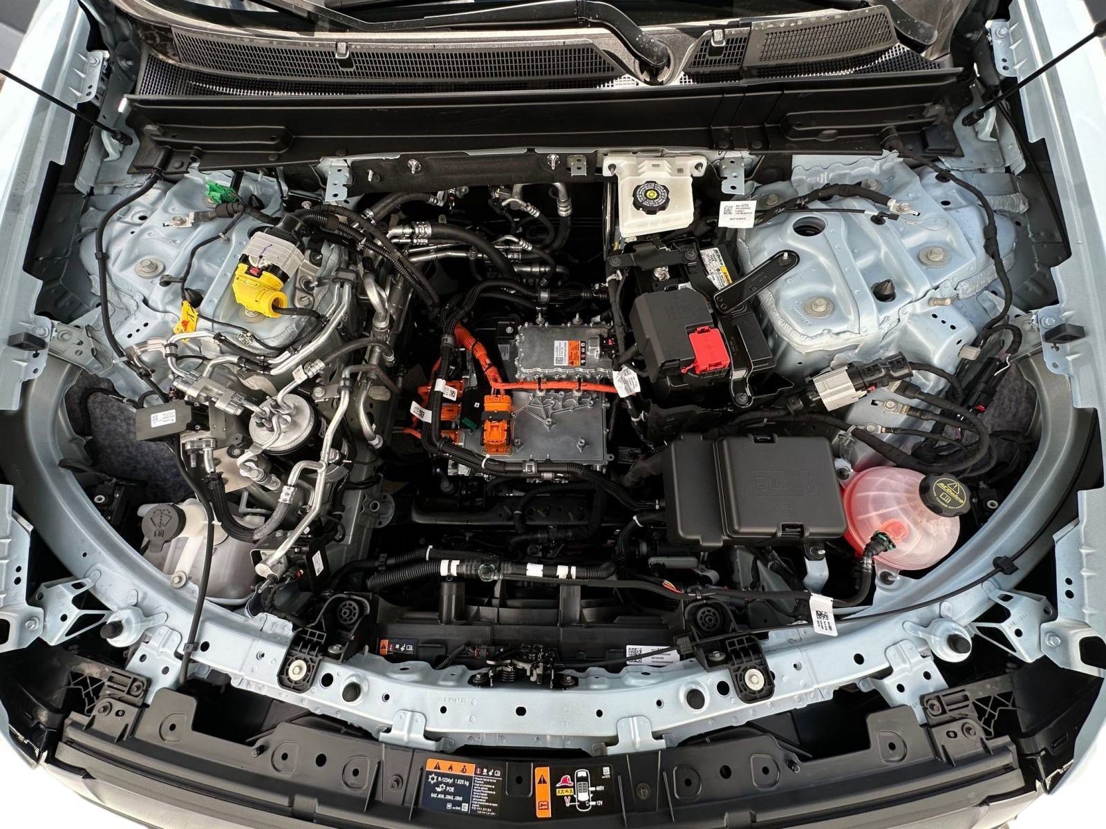 New 2026 Cadillac Lyriq Sport image 25