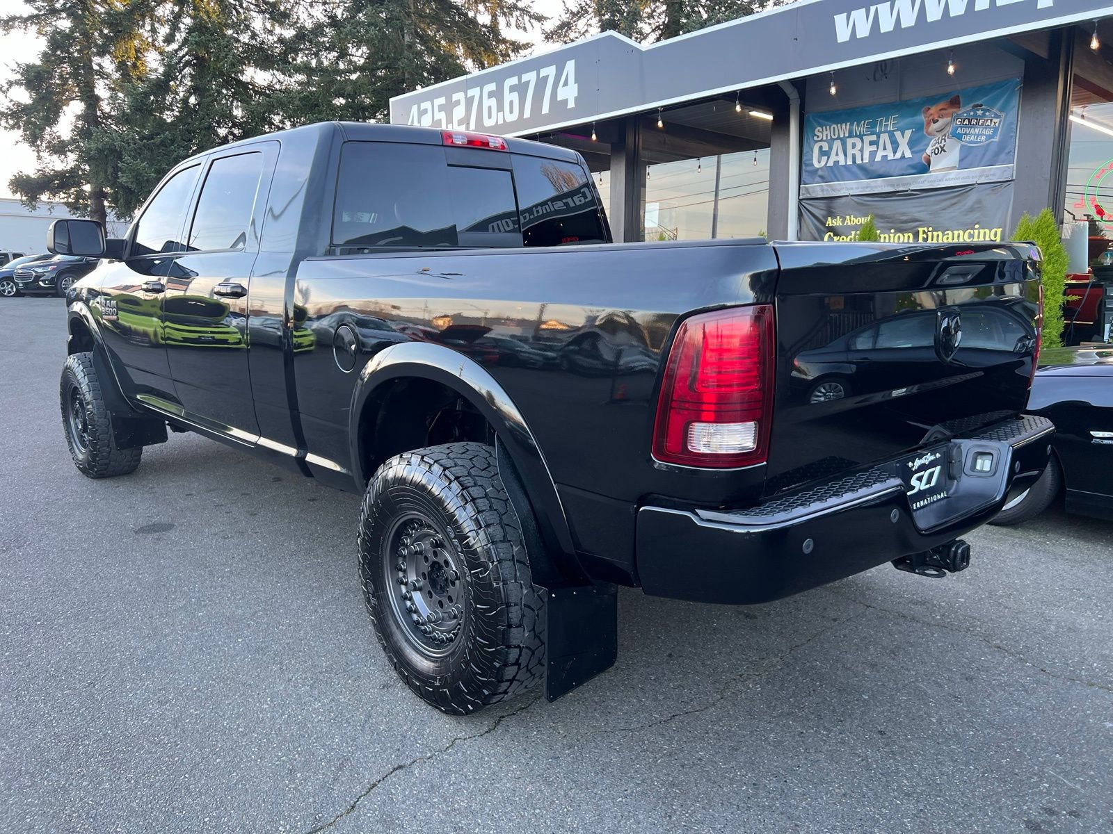 Used 2015 RAM 3500 Laramie w/ Black Appearance Group image 4