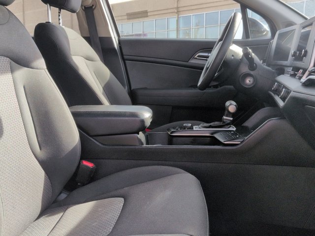 Used 2024 Kia Sportage LX image 21