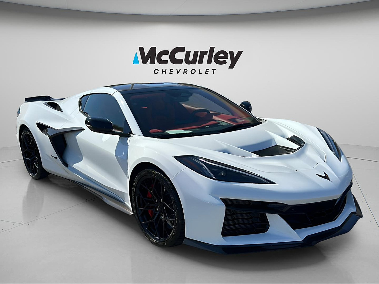 Used 2025 Chevrolet Corvette ZR1 w/ Stealth Interior Trim Package RWD image 2