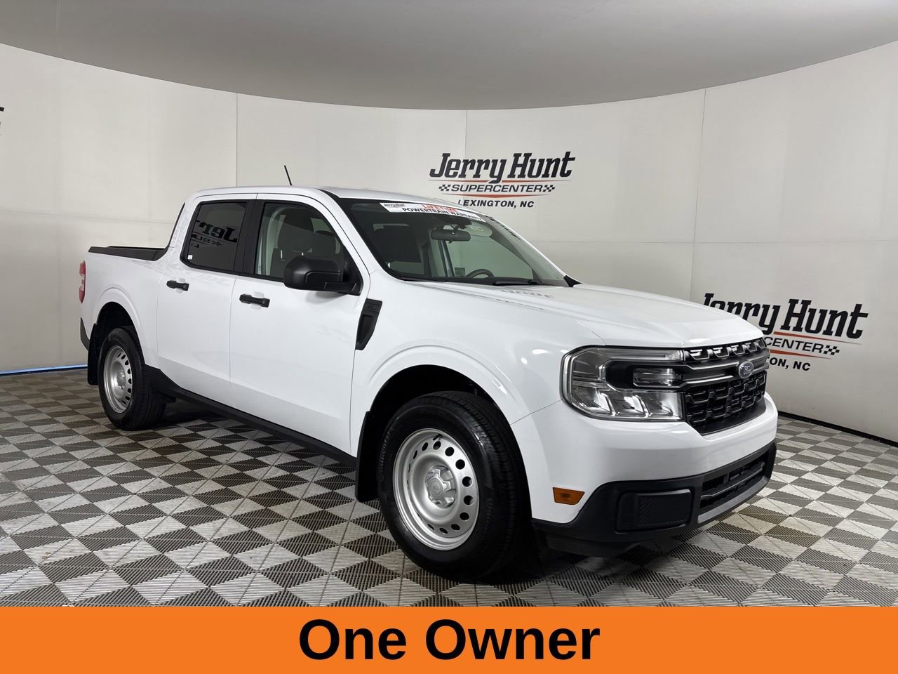 Used 2024 Ford Maverick XL image 4