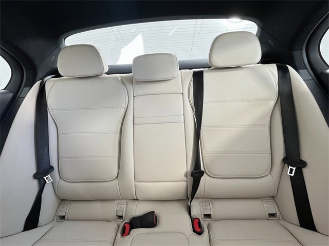 Used 2025 Mercedes-Benz C 300 4MATIC Sedan image 16