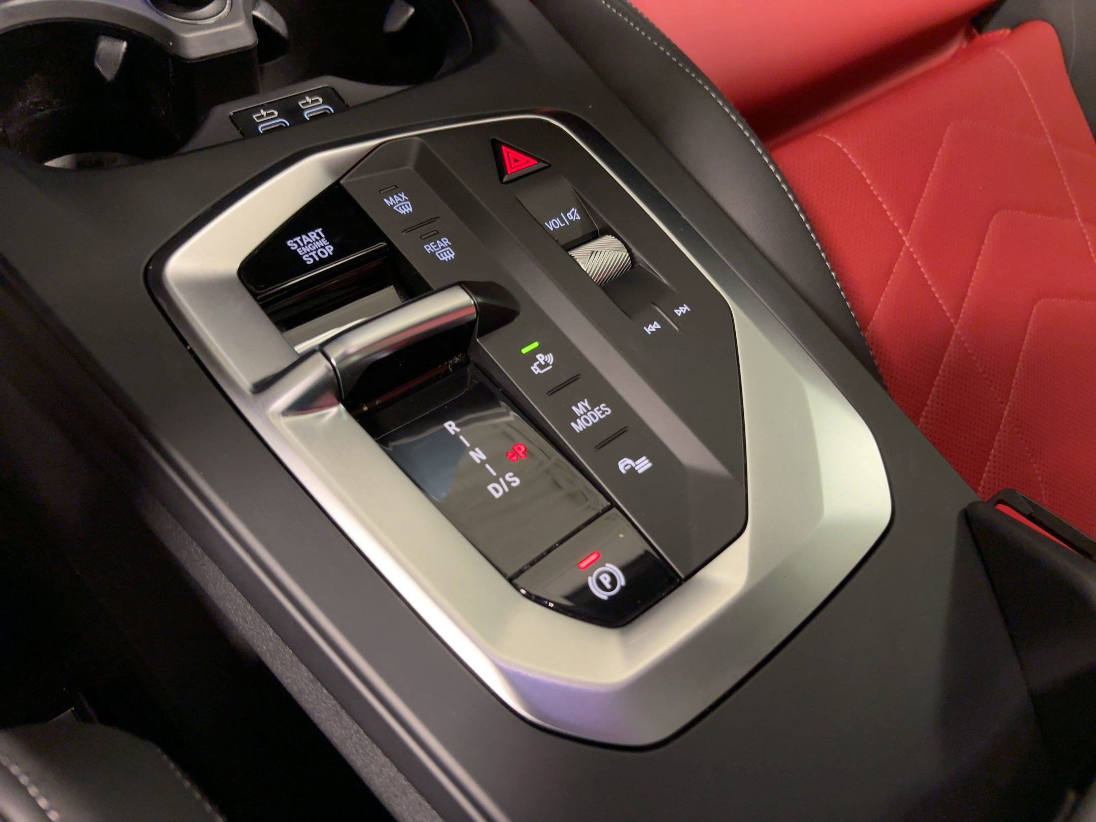 Used 2025 BMW M235i xDrive w/ Premium Package image 26