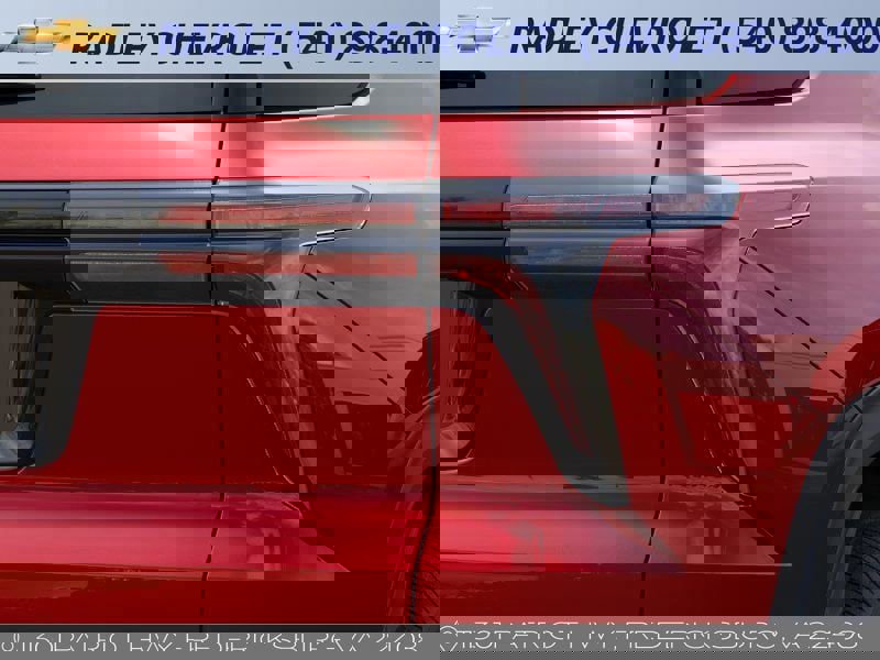 New 2026 Chevrolet Traverse LT w/ Enhanced Driving Package image 11