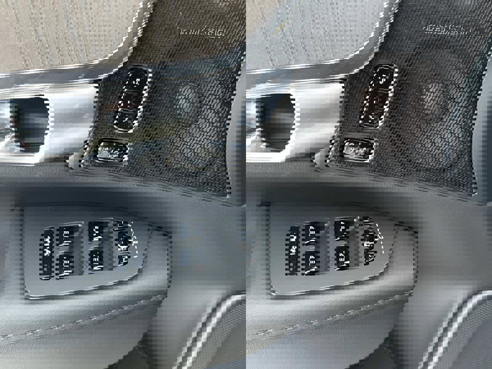 Certified 2024 Volvo V90 B6 Cross Country Plus image 17