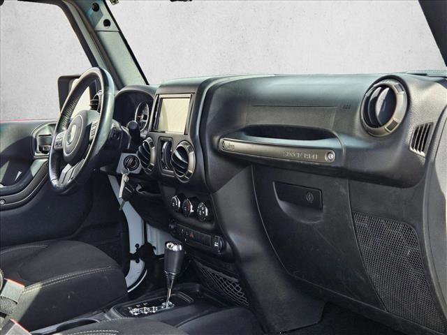 Used 2018 Jeep Wrangler Unlimited Sport image 21