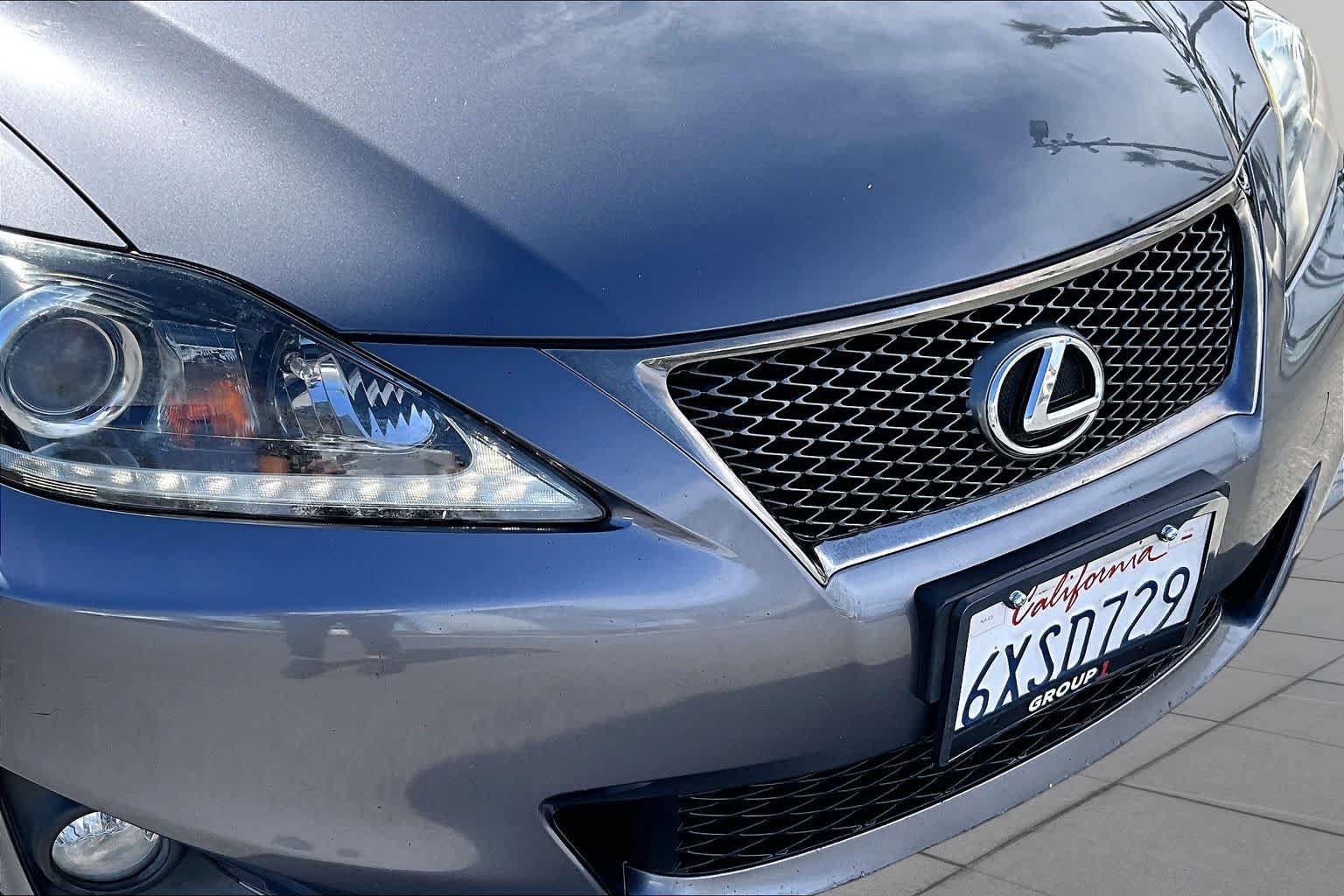 Used 2012 Lexus IS 250 w/ F-Sport Pkg w/Summer Tires RWD image 28