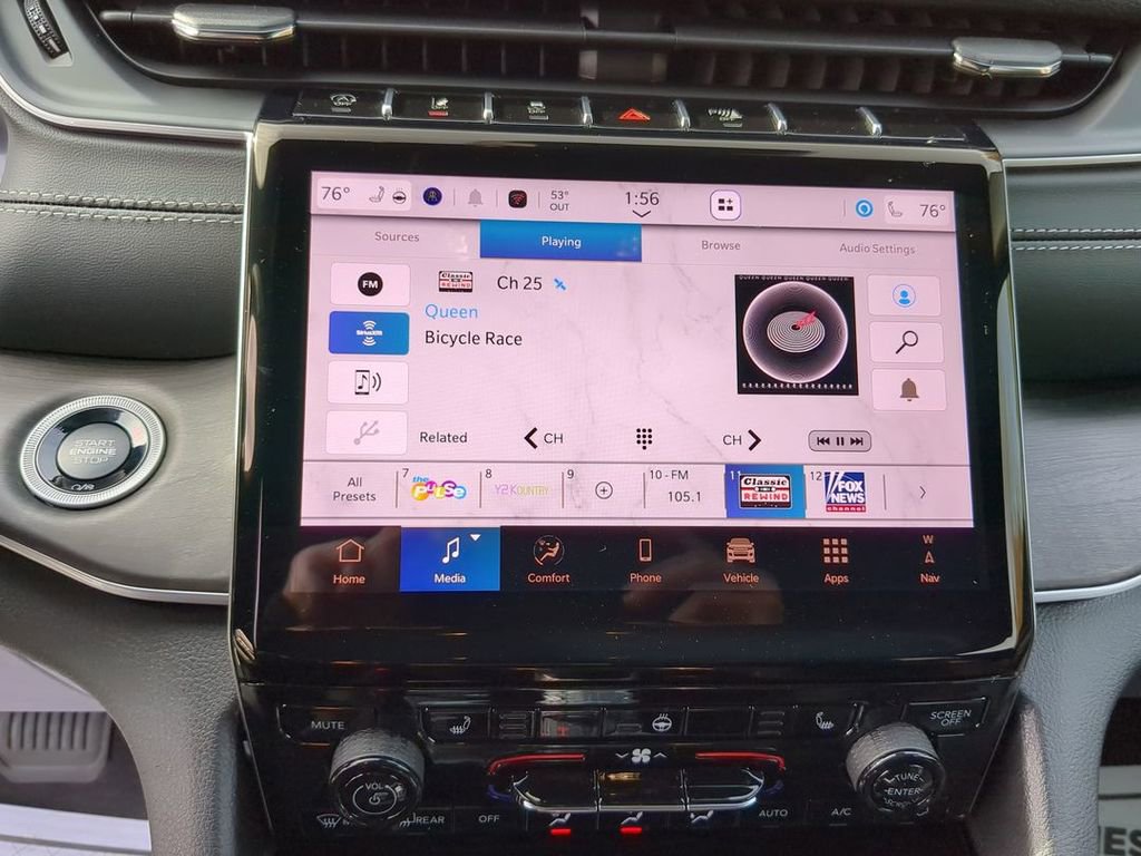 New 2025 Jeep Grand Cherokee Limited w/ Trailer Tow Package image 14