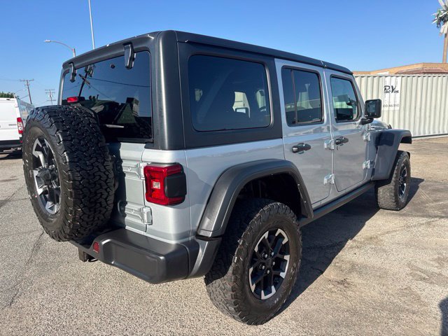 Used 2024 Jeep Wrangler Unlimited Rubicon 4xe AWD/4WD image 4