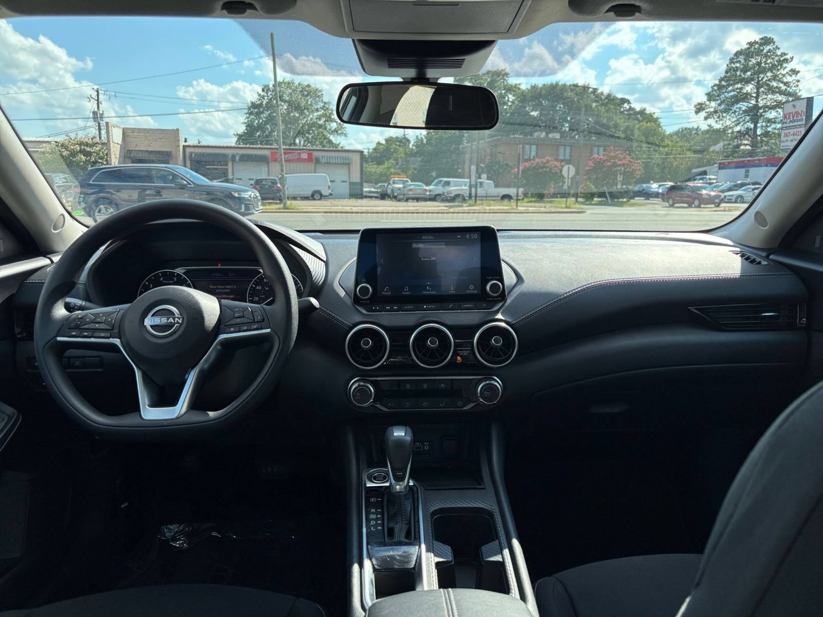 Used 2025 Nissan Sentra SV FWD image 26