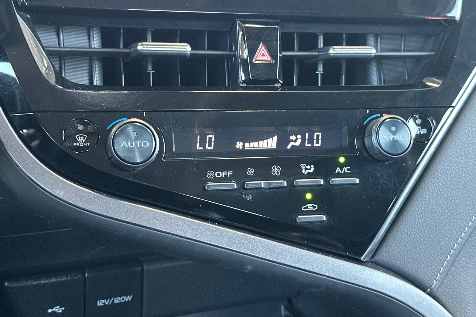 Certified 2024 Toyota Camry SE FWD image 18