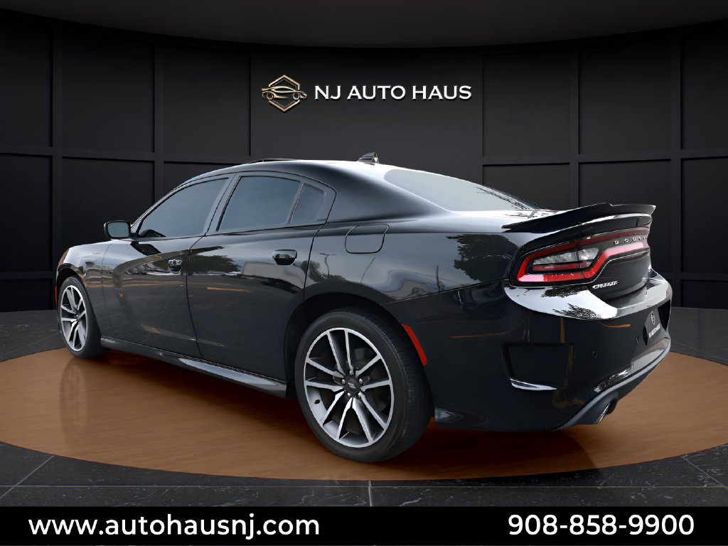 Used 2021 Dodge Charger R/T w/ Plus Group RWD image 12