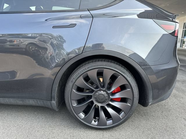 Used 2025 Tesla Model Y Performance AWD/4WD image 10