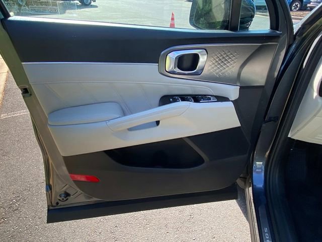 Used 2021 Kia Sorento SX FWD image 12