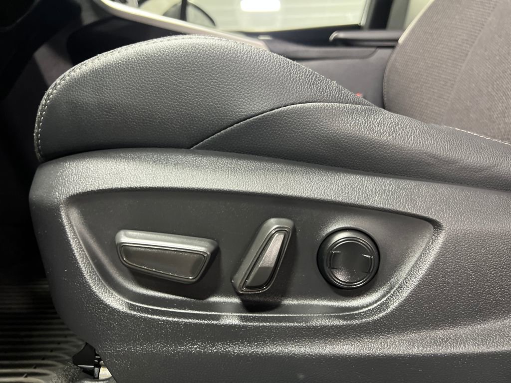 Certified 2025 Toyota bZ4X FWD image 14