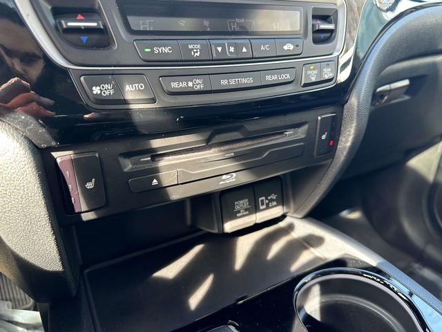 Certified 2022 Honda Pilot Touring image 22