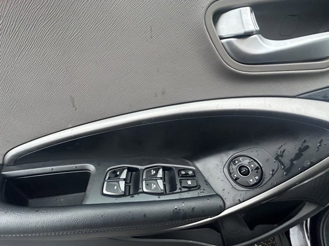 Used 2017 Hyundai Santa Fe Sport image 10