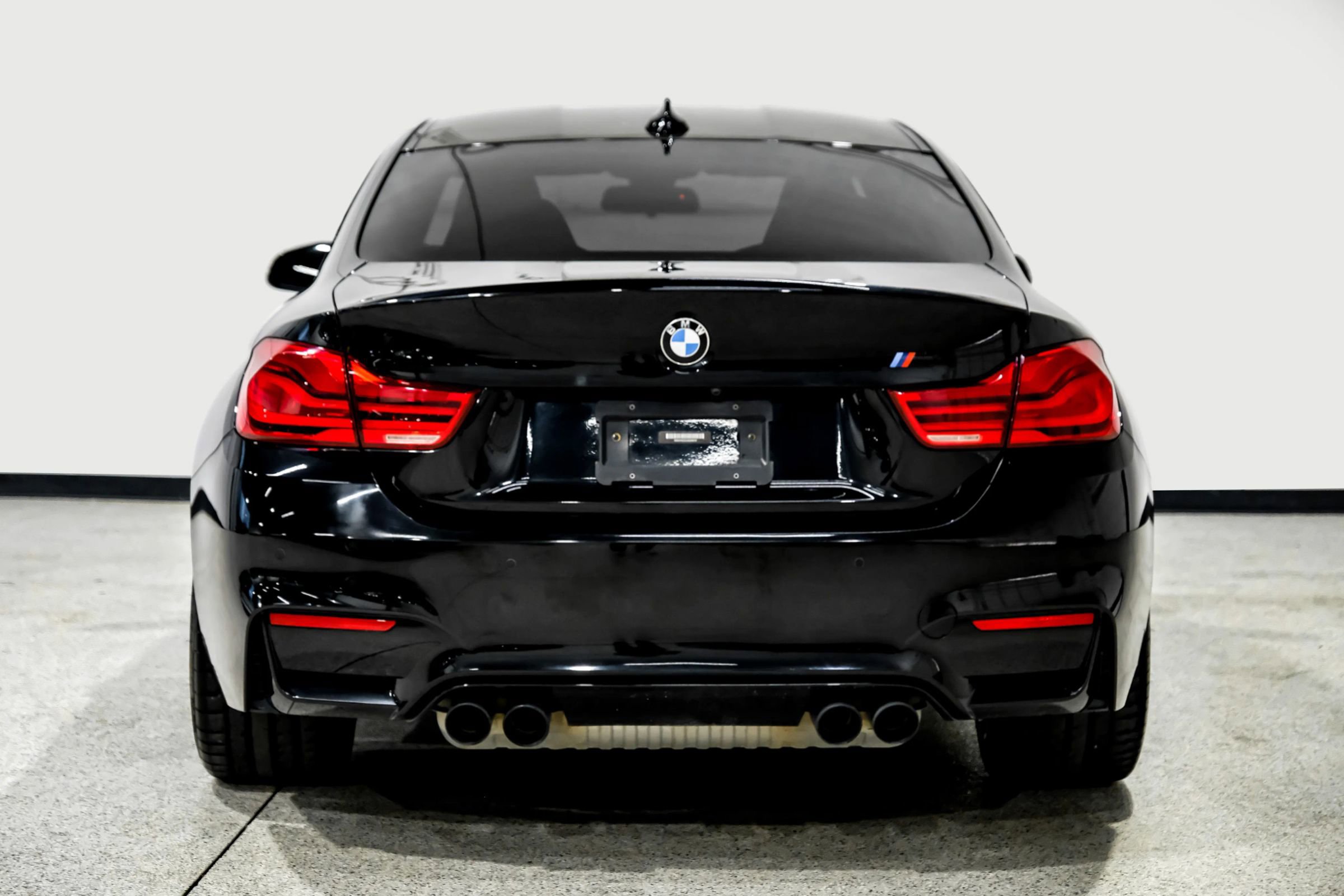 Used 2018 BMW M4 Coupe image 7