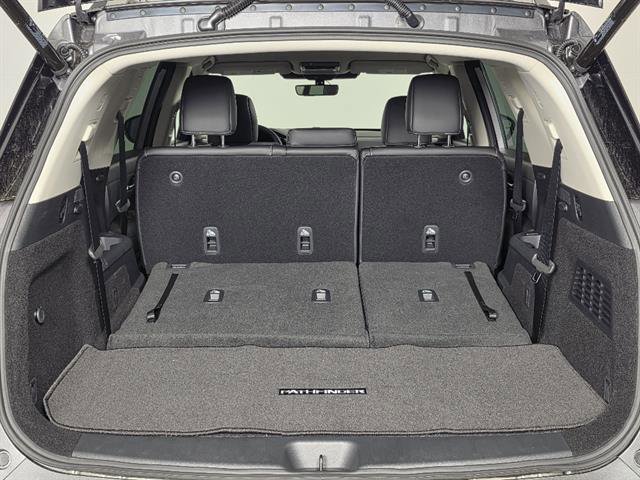 New 2026 Nissan Pathfinder SL AWD/4WD image 23