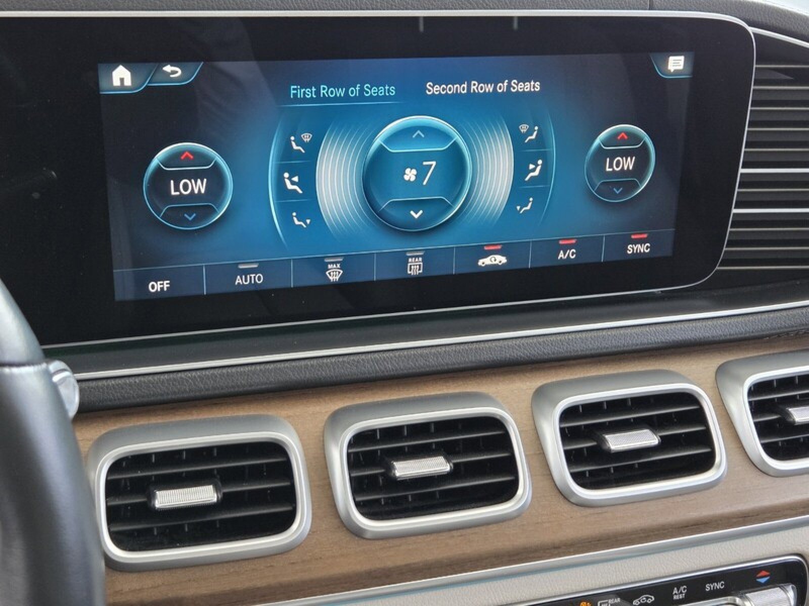 Certified 2021 Mercedes-Benz GLS 450 4MATIC image 34