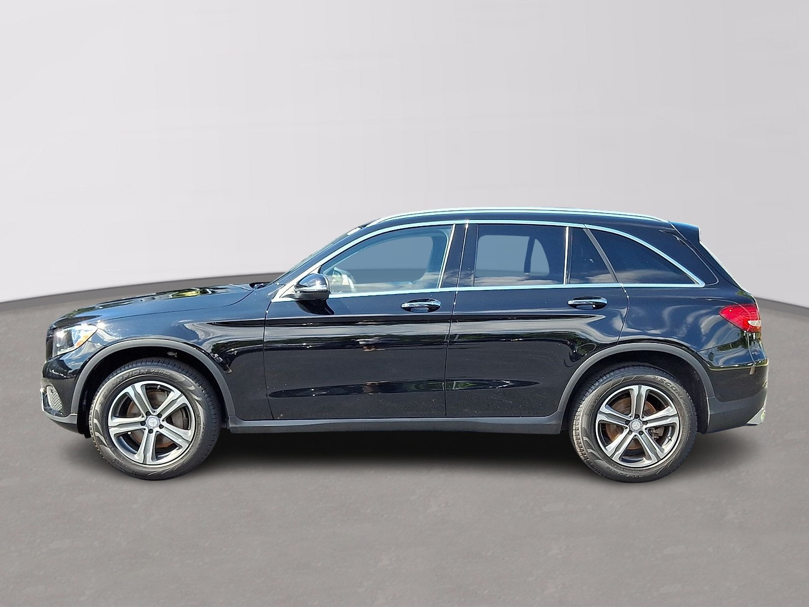 Used 2016 Mercedes-Benz GLC 300 4MATIC image 7