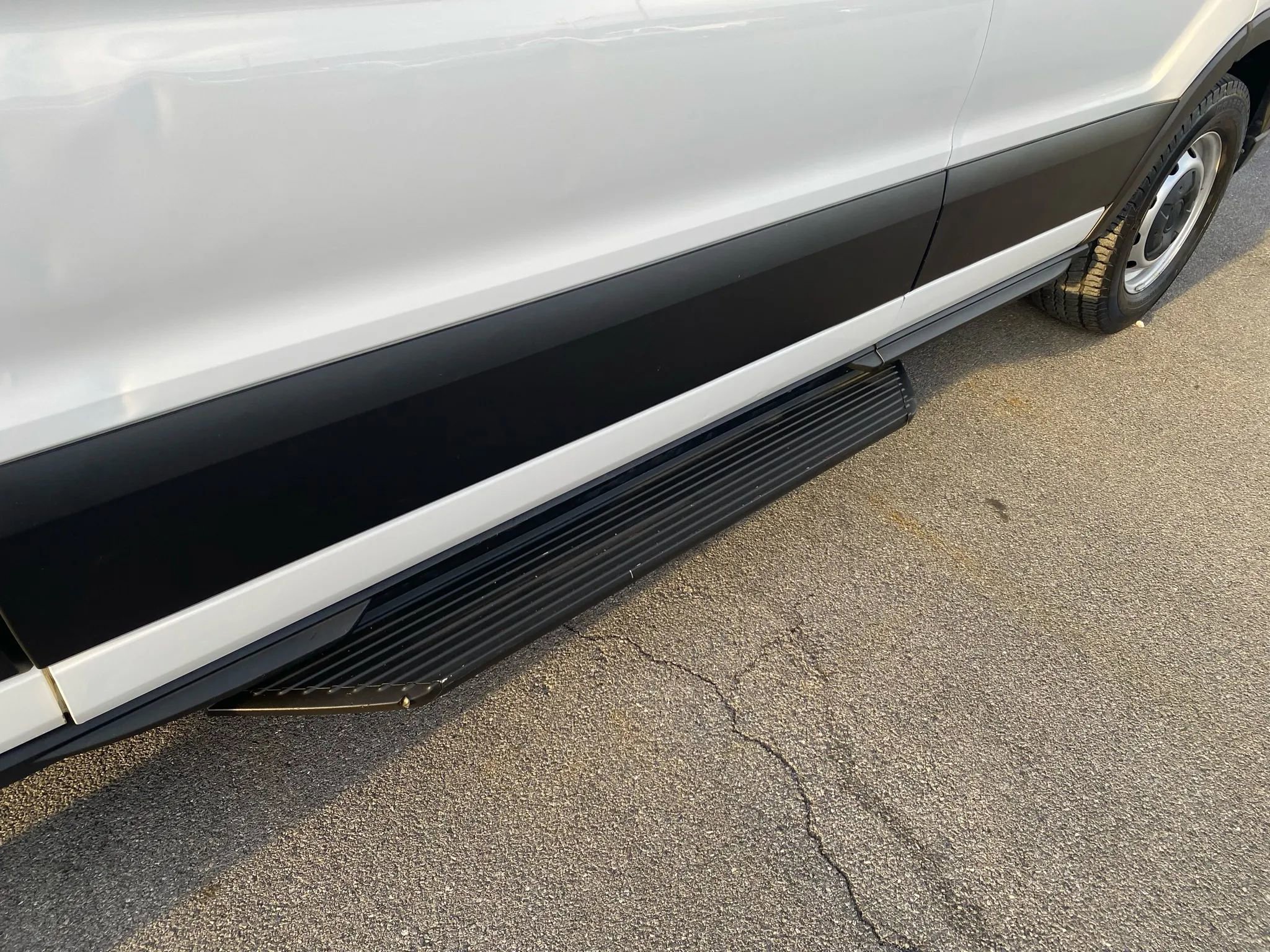 Used 2020 Ford Transit 350 Low Roof w/ Upfitter Package image 21