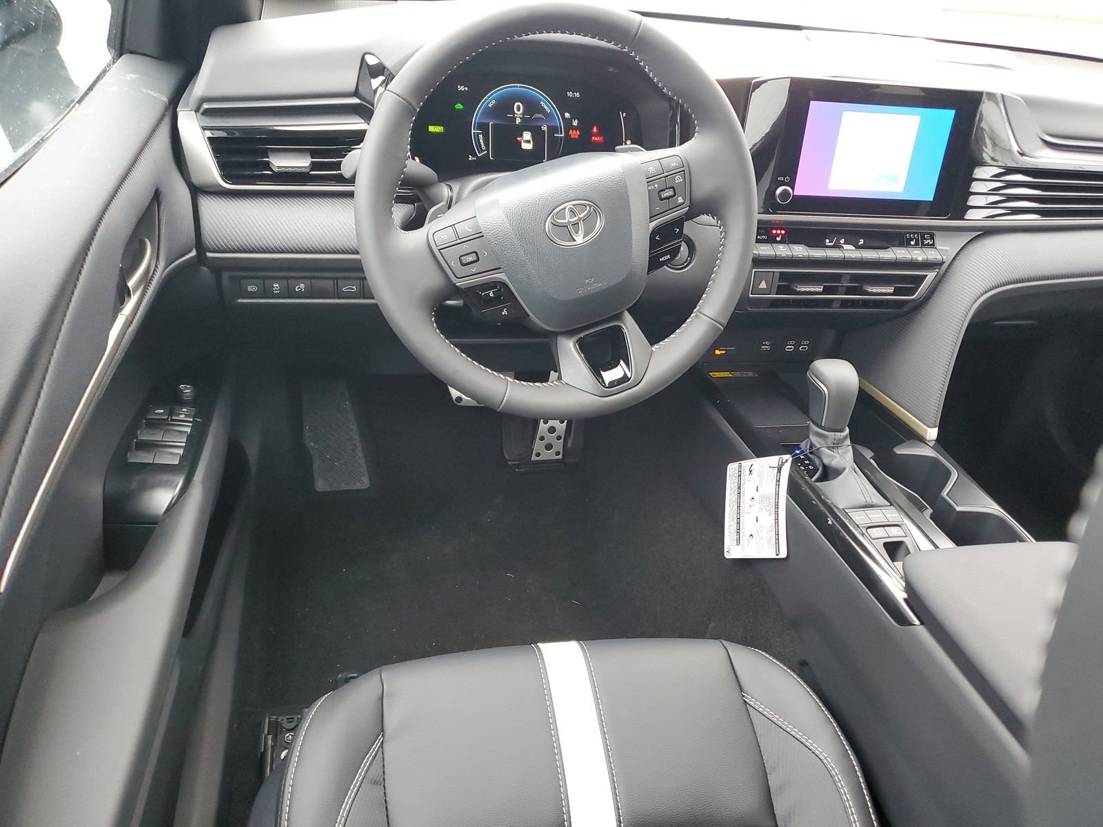 New 2026 Toyota Camry SE FWD image 11
