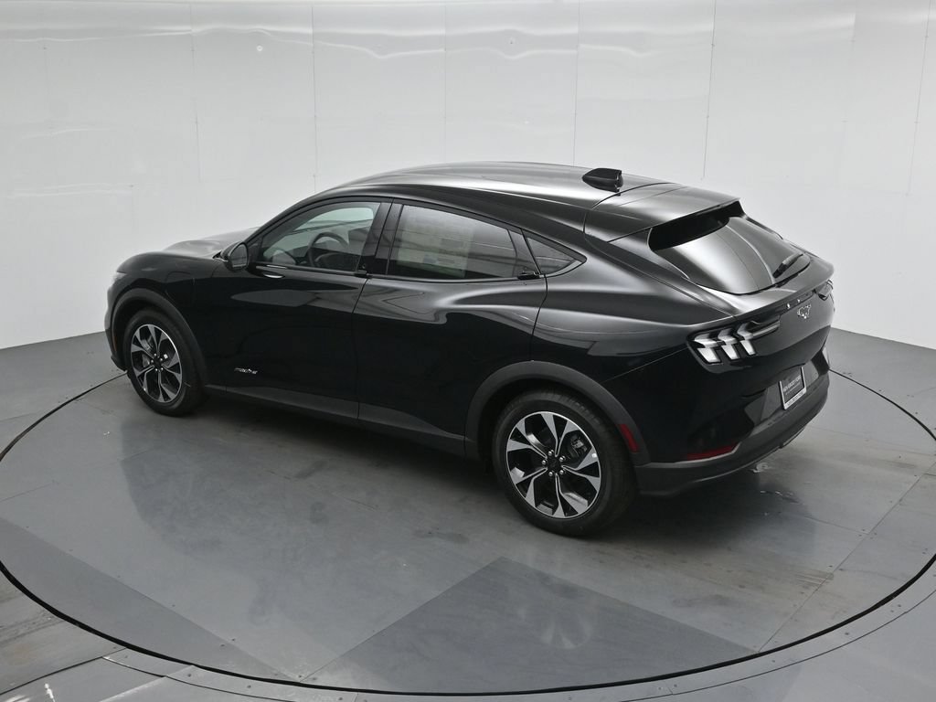 New 2026 Ford Mustang Mach-E Select RWD image 39
