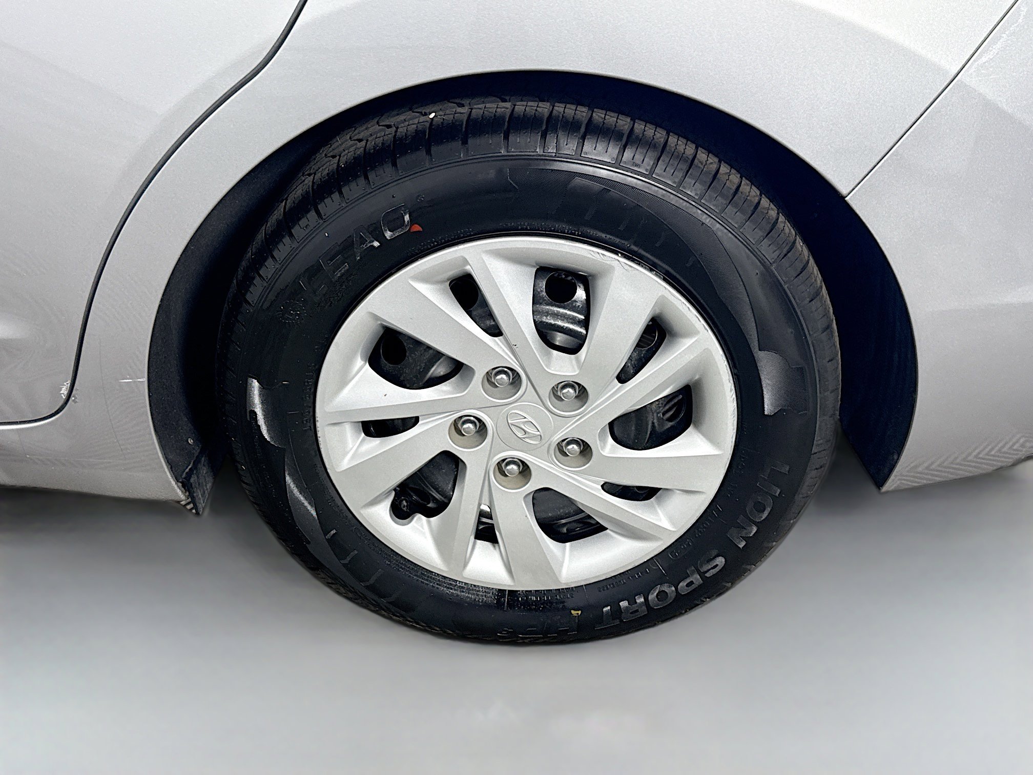 Used 2020 Hyundai Elantra SE w/ Cargo Package (C1) image 36