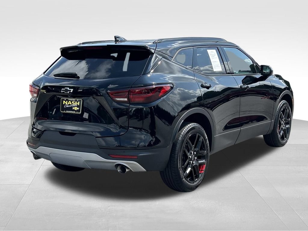 Used 2024 Chevrolet Blazer LT w/ Redline Edition FWD image 3