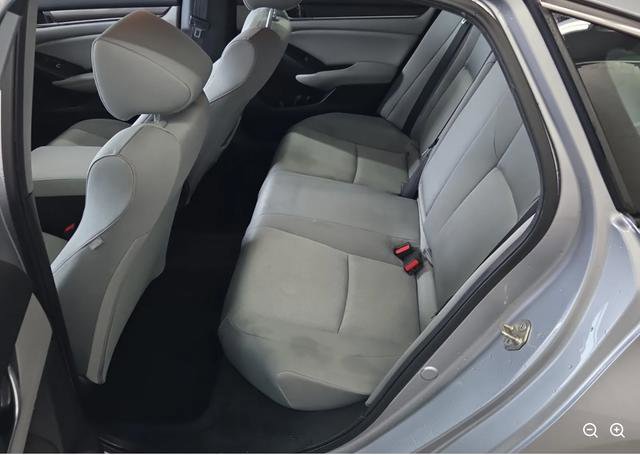 Used 2019 Honda Accord LX image 9