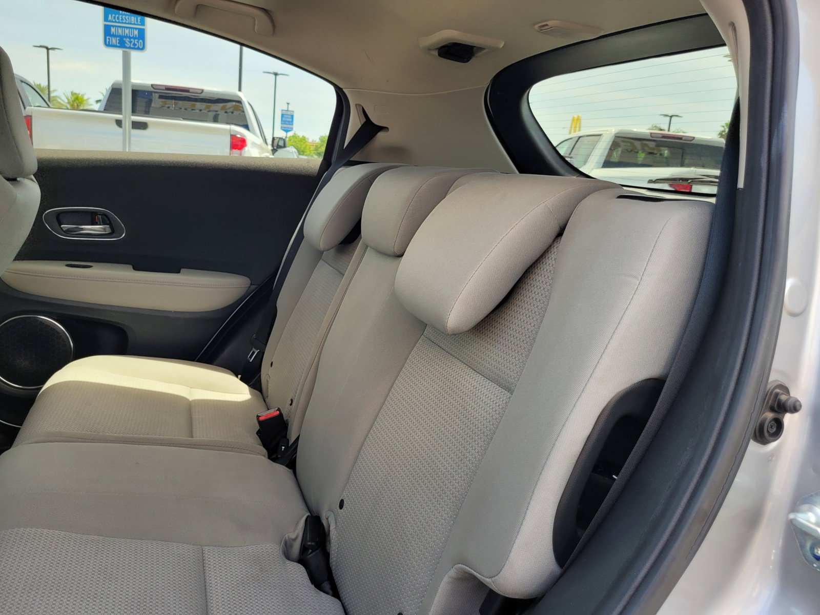 Used 2021 Honda HR-V EX image 13