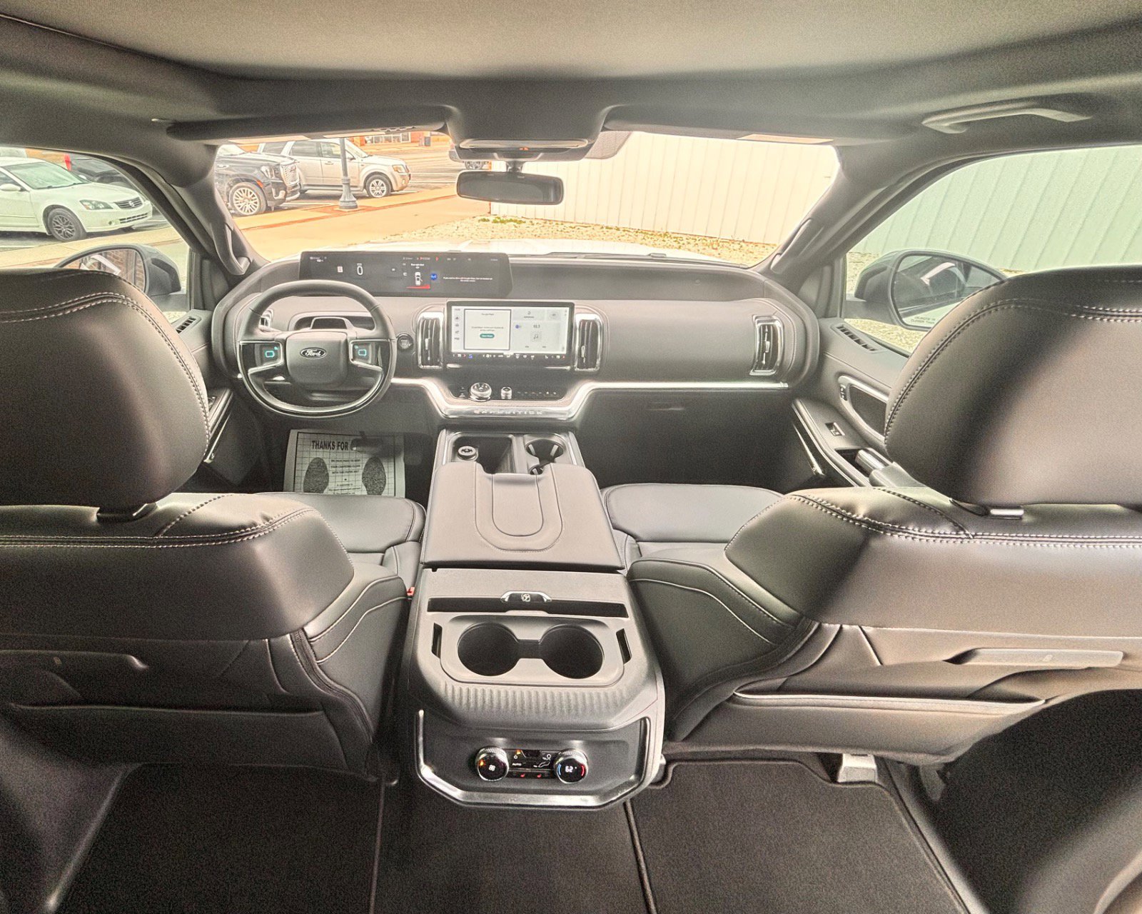 Certified 2025 Ford Expedition Platinum w/ Stealth Appearance Package image 35