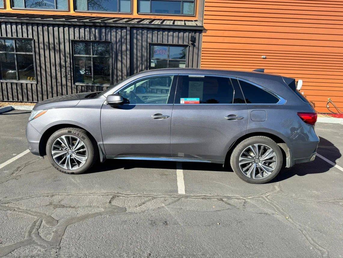 Used 2020 Acura MDX w/ Technology Package AWD/4WD image 2