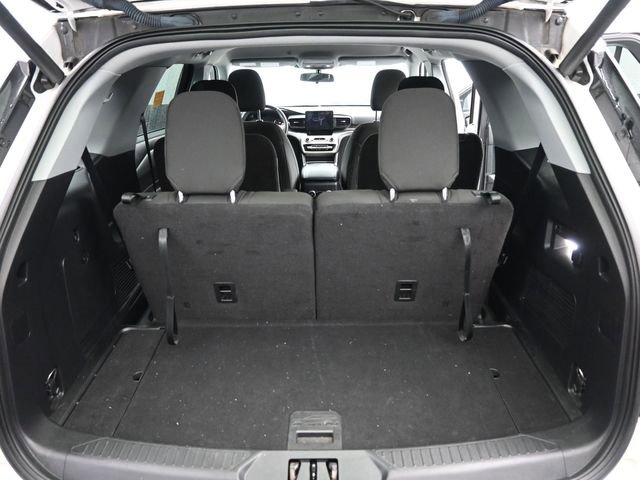 Used 2022 Ford Explorer XLT image 6