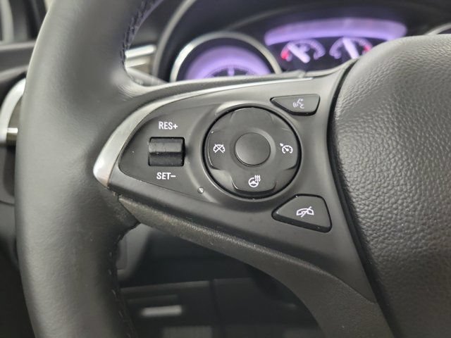 Used 2019 Buick Envision Essence FWD image 27