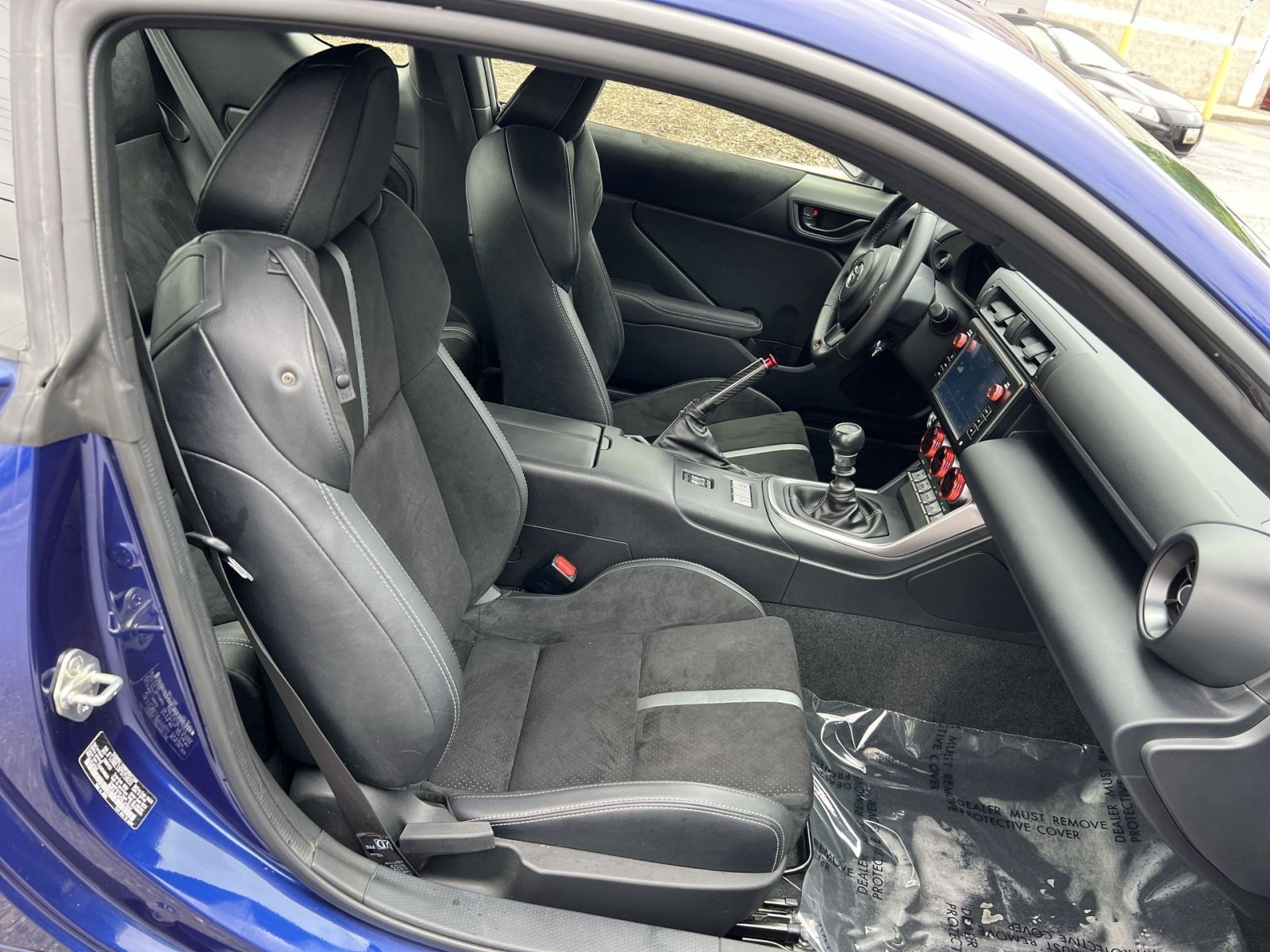 Used 2023 Toyota GR86 Premium w/ ALL Weather Mat Package (TMS) RWD image 24