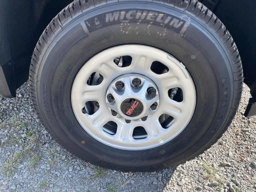 New 2025 GMC Sierra 2500 Pro w/ 1SA Pro Safety Plus Package image 37