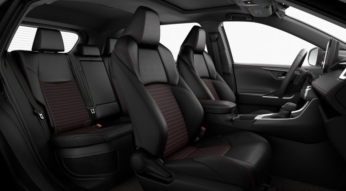 Used 2025 Toyota RAV4 XSE image 38