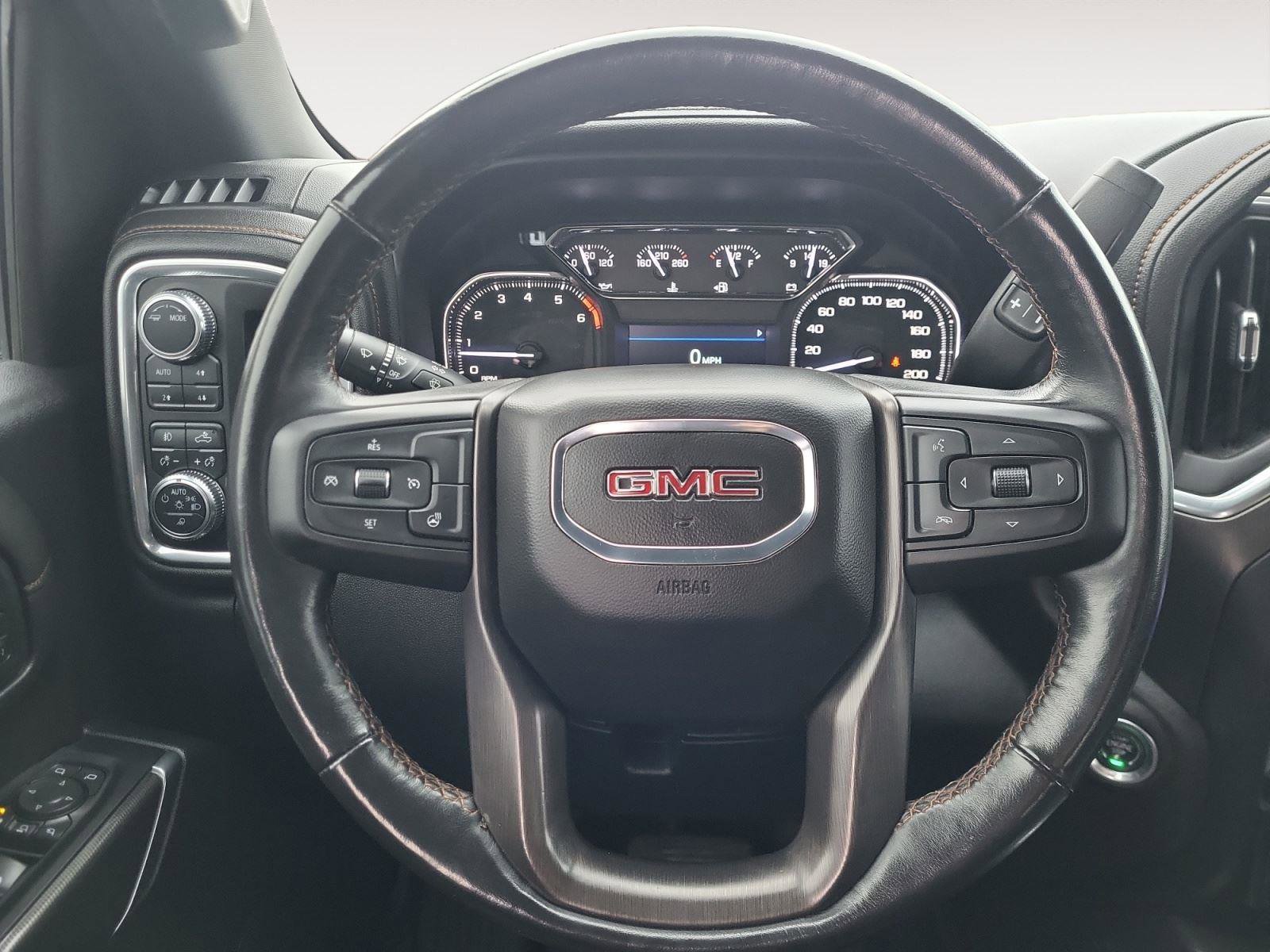 Used 2022 GMC Sierra 2500 AT4 image 16