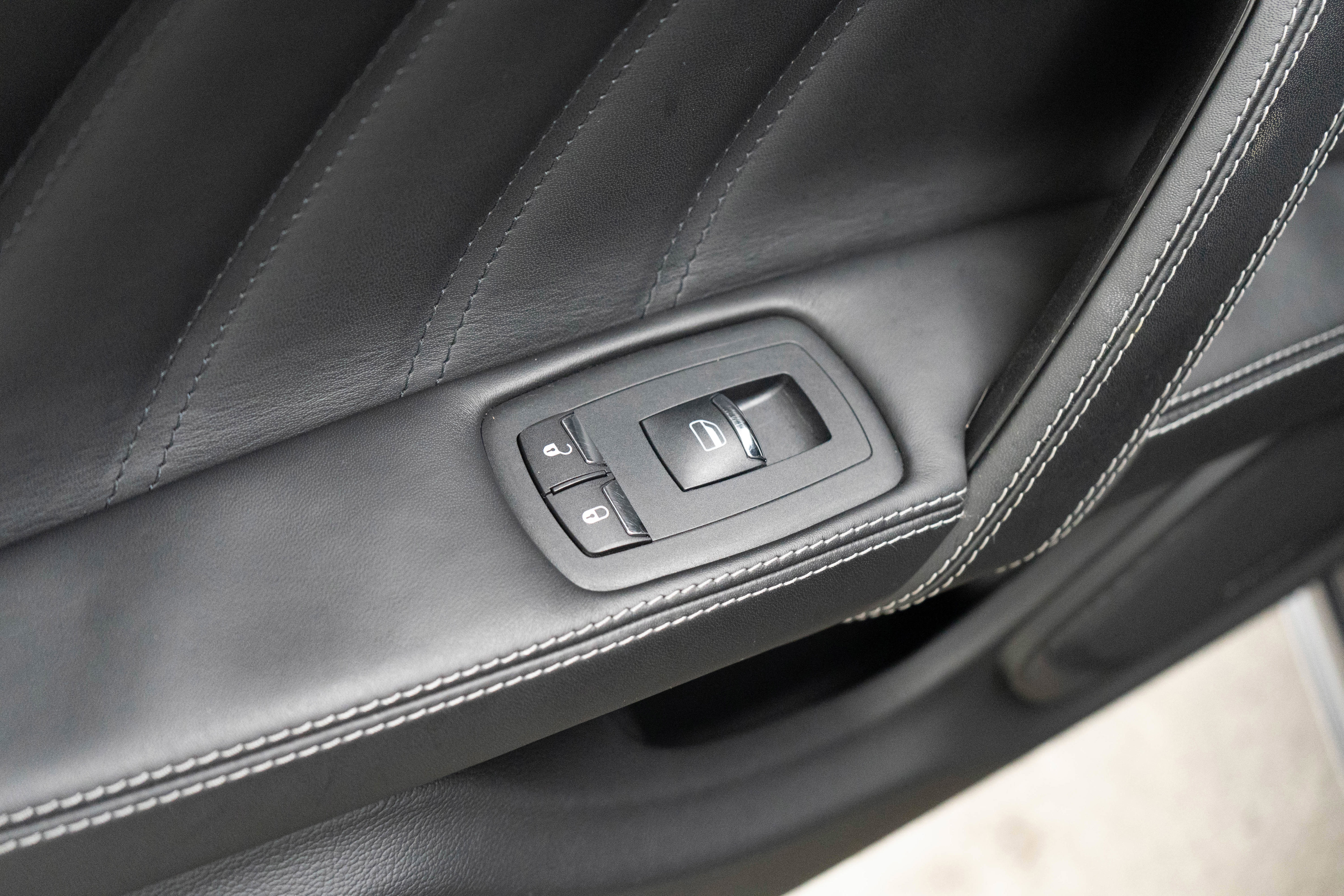 Used 2022 Maserati Ghibli Trofeo image 27