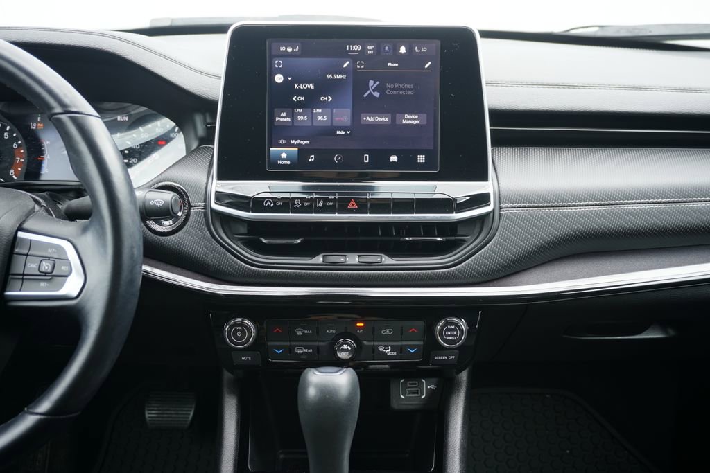 Used 2022 Jeep Compass Altitude w/ Convenience Group AWD/4WD image 24