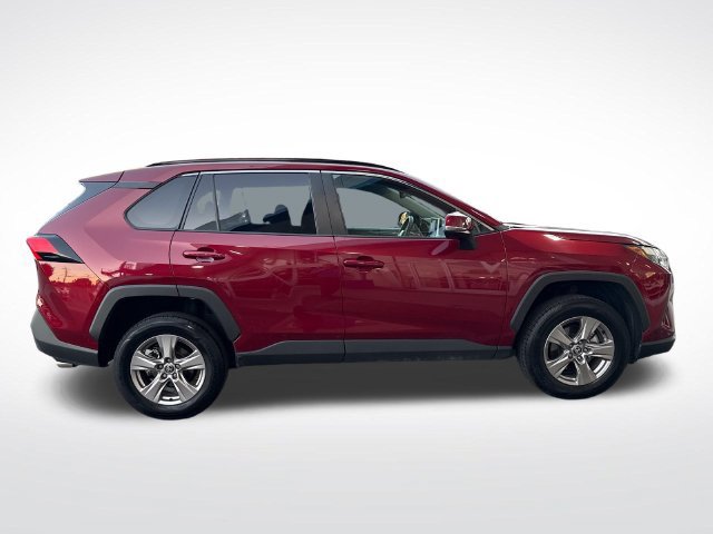 Used 2025 Toyota RAV4 XLE FWD image 7