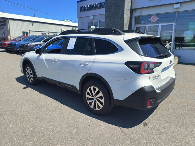 Certified 2022 Subaru Outback Premium AWD/4WD image 6