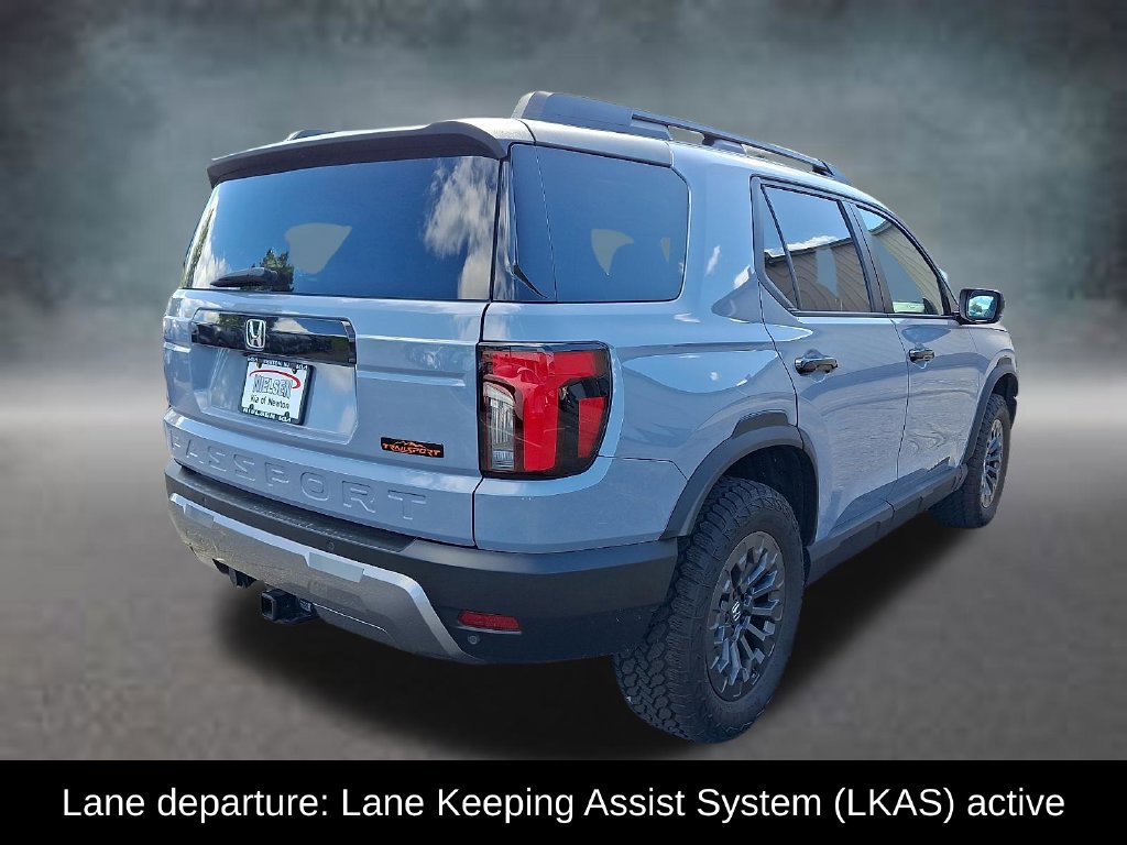 Used 2026 Honda Passport TrailSport image 5