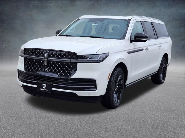 New 2026 Lincoln Navigator L Black Label AWD/4WD image 3