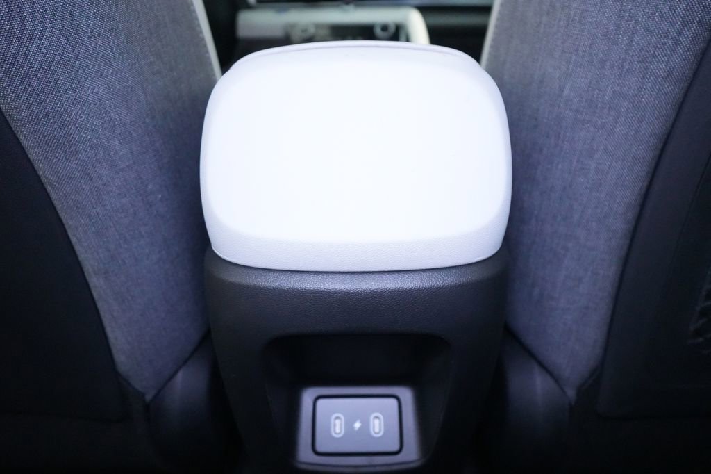 New 2026 Hyundai Elantra Limited image 21