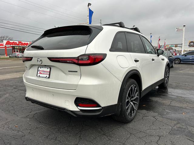 Certified 2025 MAZDA CX-70 Plug-In Hybrid w/ Premium Pkg image 3